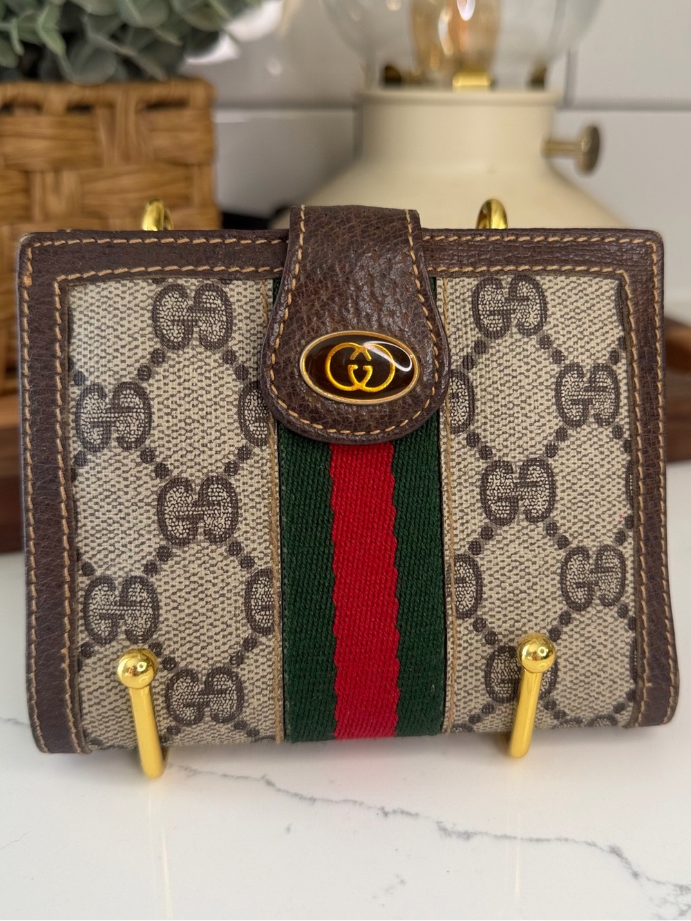 Authentic Vintage Gucci GG supreme Canvas Bi-fold wallet
